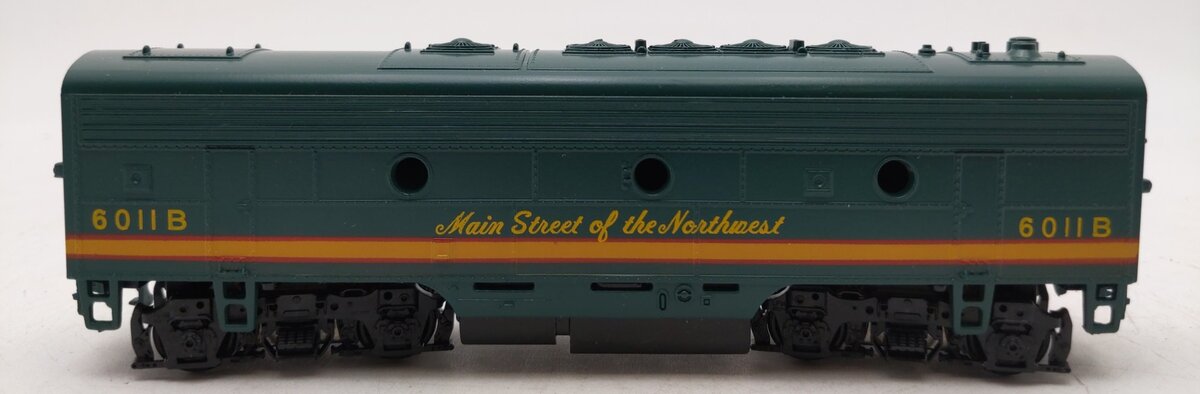 Athearn 3030 HO Northern Pacific F7B Dummy Diesel Locomotive #6011B EX/Box