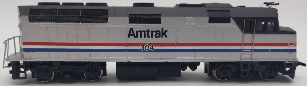 Bachmann 87006 HO Scale Amtrak F40PH Phase III Diesel Locomotive #304 EX/Box