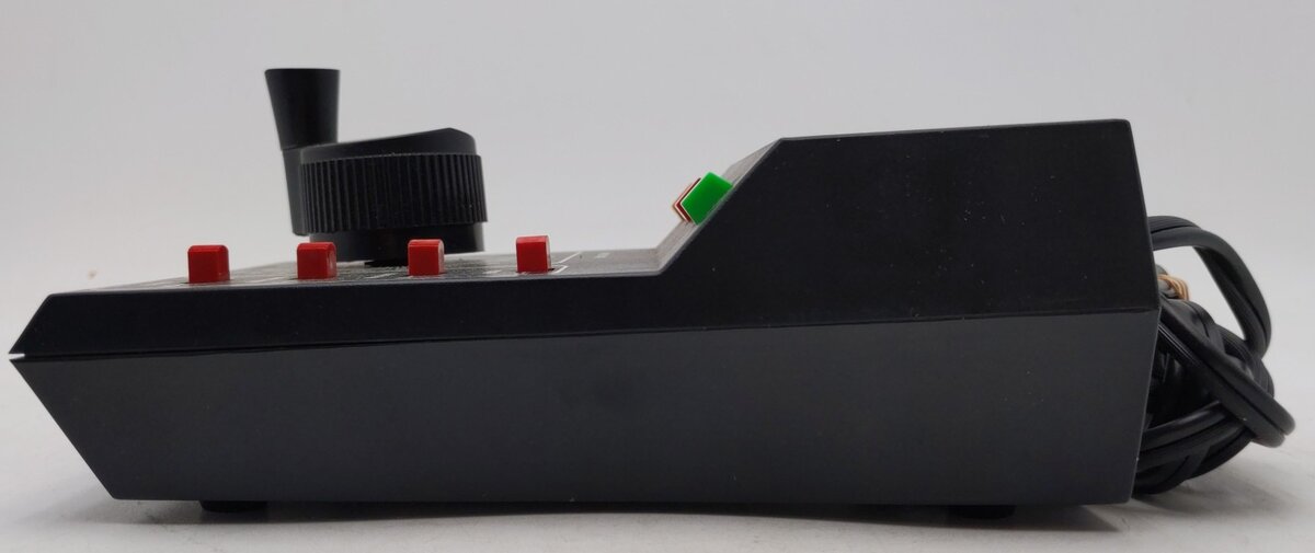 MRC 2500 HO Loco-Motion Tech II Model Train Control EX/Box