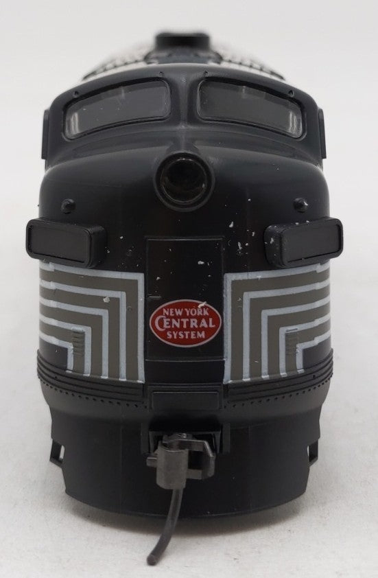 Stewart 8120 HO New York Central F3A Diesel Locomotive #1617 LN/Box