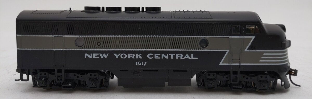 Stewart 8120 HO New York Central F3A Diesel Locomotive #1617 LN/Box