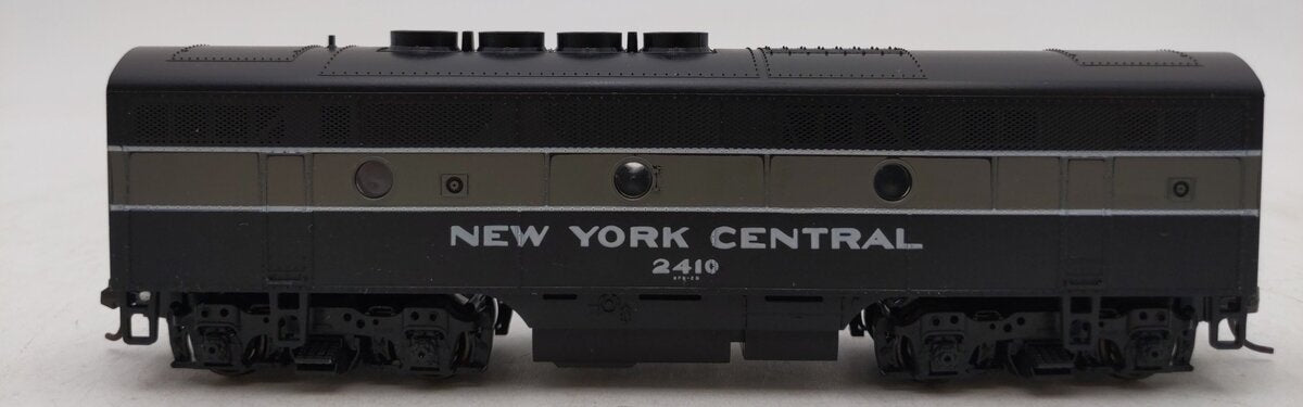 Stewart 8125 HO New York Central F3b Unpowered Diesel Locomotive #2410 LN/Box