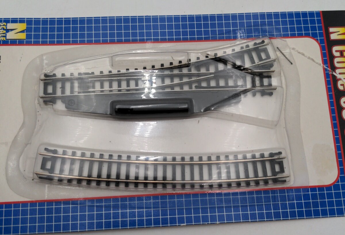 Atlas 2702 N Code 80 Nickel Silver Manual Left Hand #4 Standard Switch Turnout EX/Box