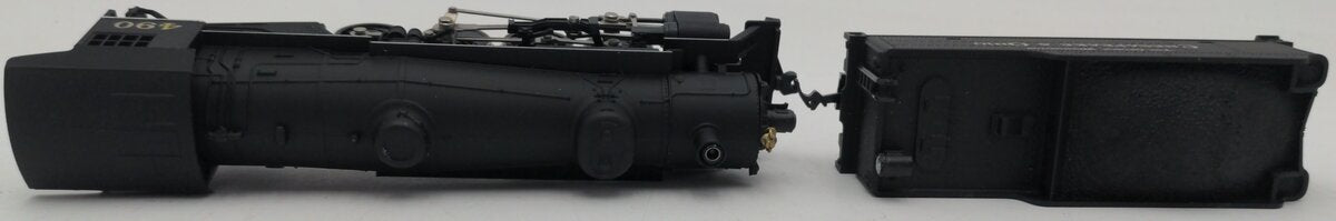 Mehano 9353 HO Scale Chesapeake & Ohio Steam Locomotive & Tender #490 EX/Box
