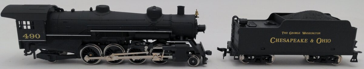 Mehano 9353 HO Scale Chesapeake & Ohio Steam Locomotive & Tender #490 EX/Box