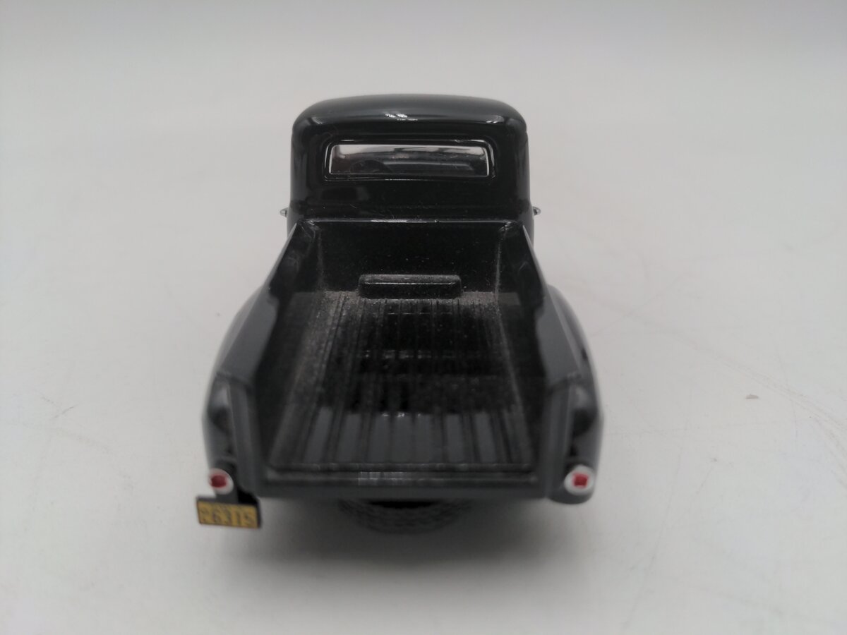 Greenlight Collectibles 1/43 1951 Ford F-1 Green And Black Truck VG