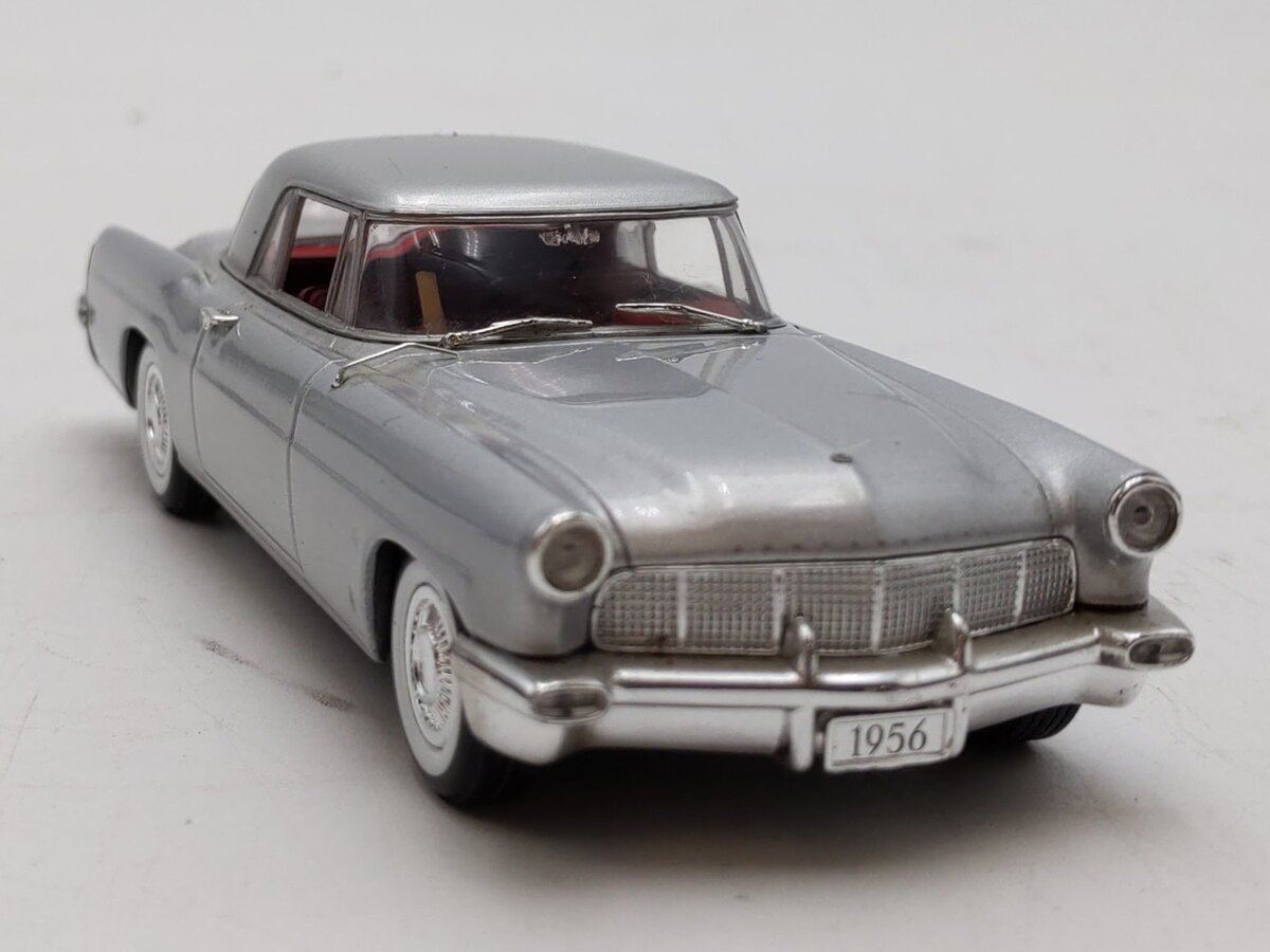 Minichamps 1:43 Scale 1956 Lincoln Continental Mk.II (Silver) LN/Box
