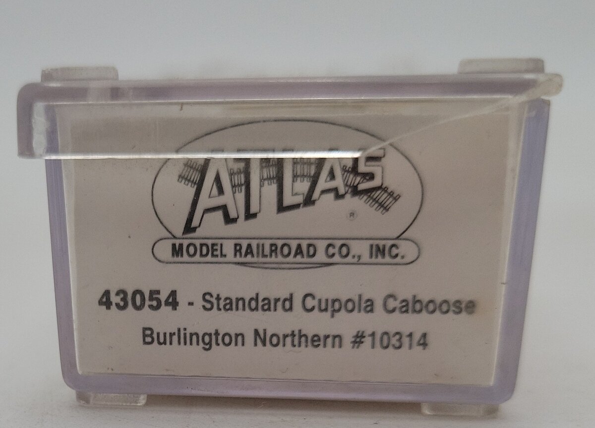 Atlas 43054 N Burlington Northern International Standard Cupola Caboose #10314