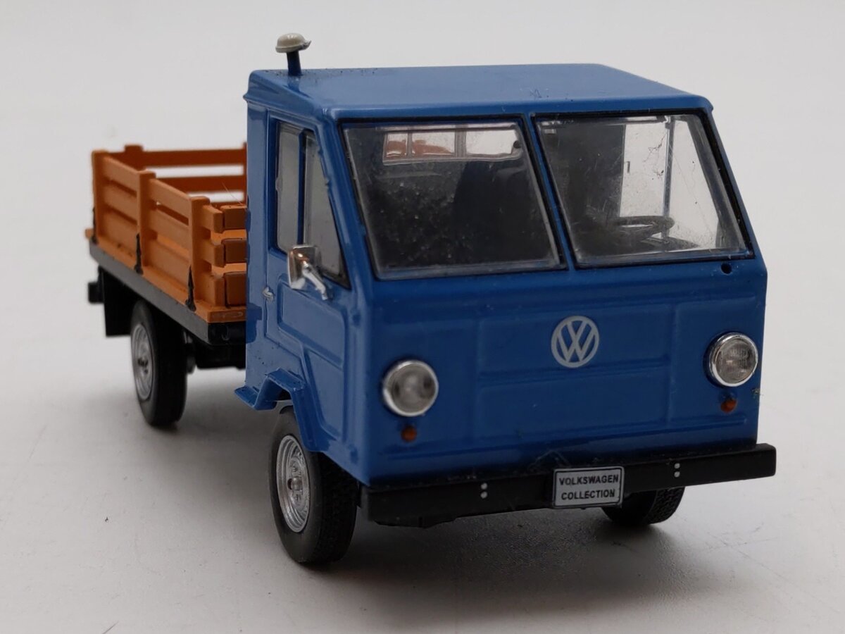Planeta DeAgostini 1:43 Scale 1976 Volkswagen LN/Box