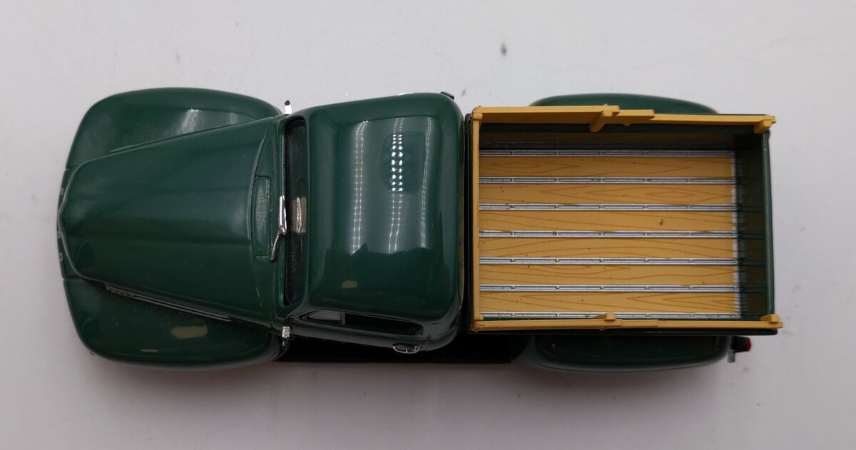 Minichamps 1:43 Scale 1948 Ford F-1 (Green) EX/Box