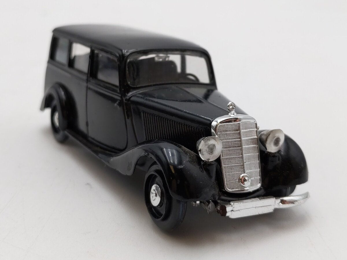 IXO Models 1:43 Scale  Mercedes-Benz 260D W138 (1936) LN/Box