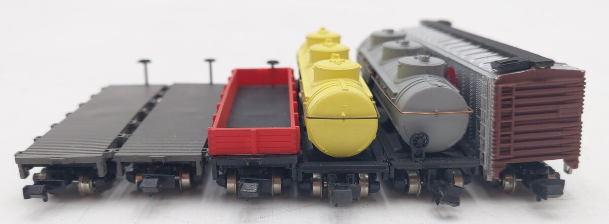 Bachmann Assorted N Scale Freight Cars [6] VG