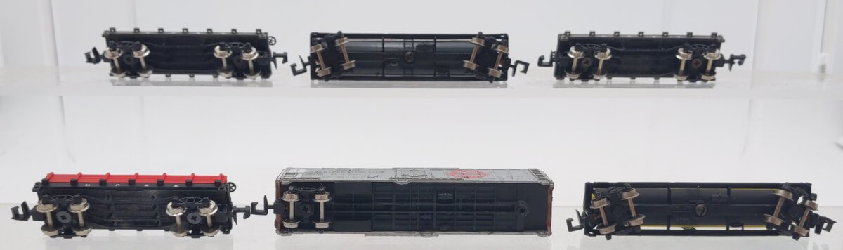 Bachmann Assorted N Scale Freight Cars [6] VG