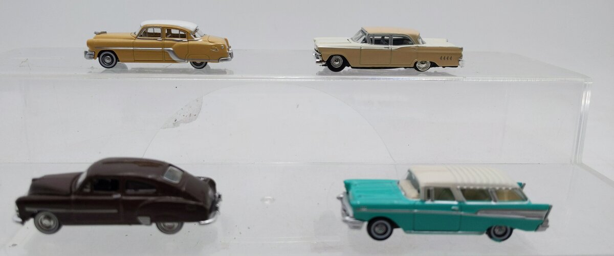 Classic Metal Works & Other Assorted HO Scale Diecast Cars [4] EX