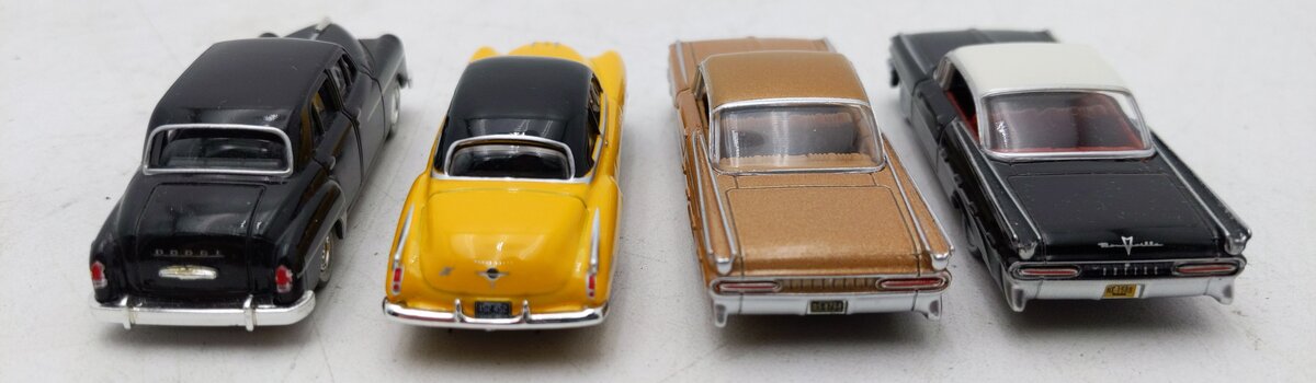 Oxford Diecast & Other Assorted HO Scale Cars [4] EX