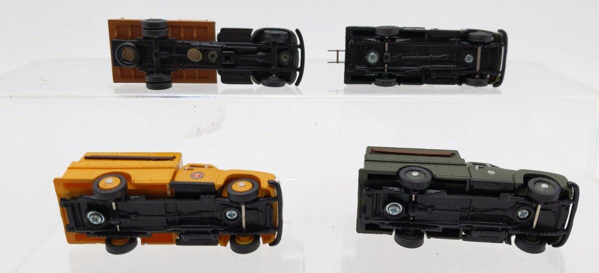 Classic Metal Works Assorted HO Scale Diecast Trucks [4] EX