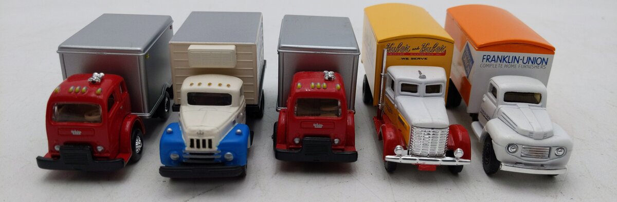 Golden Wheels & Other Assorted HO Scale Diecast Trucks [5] EX