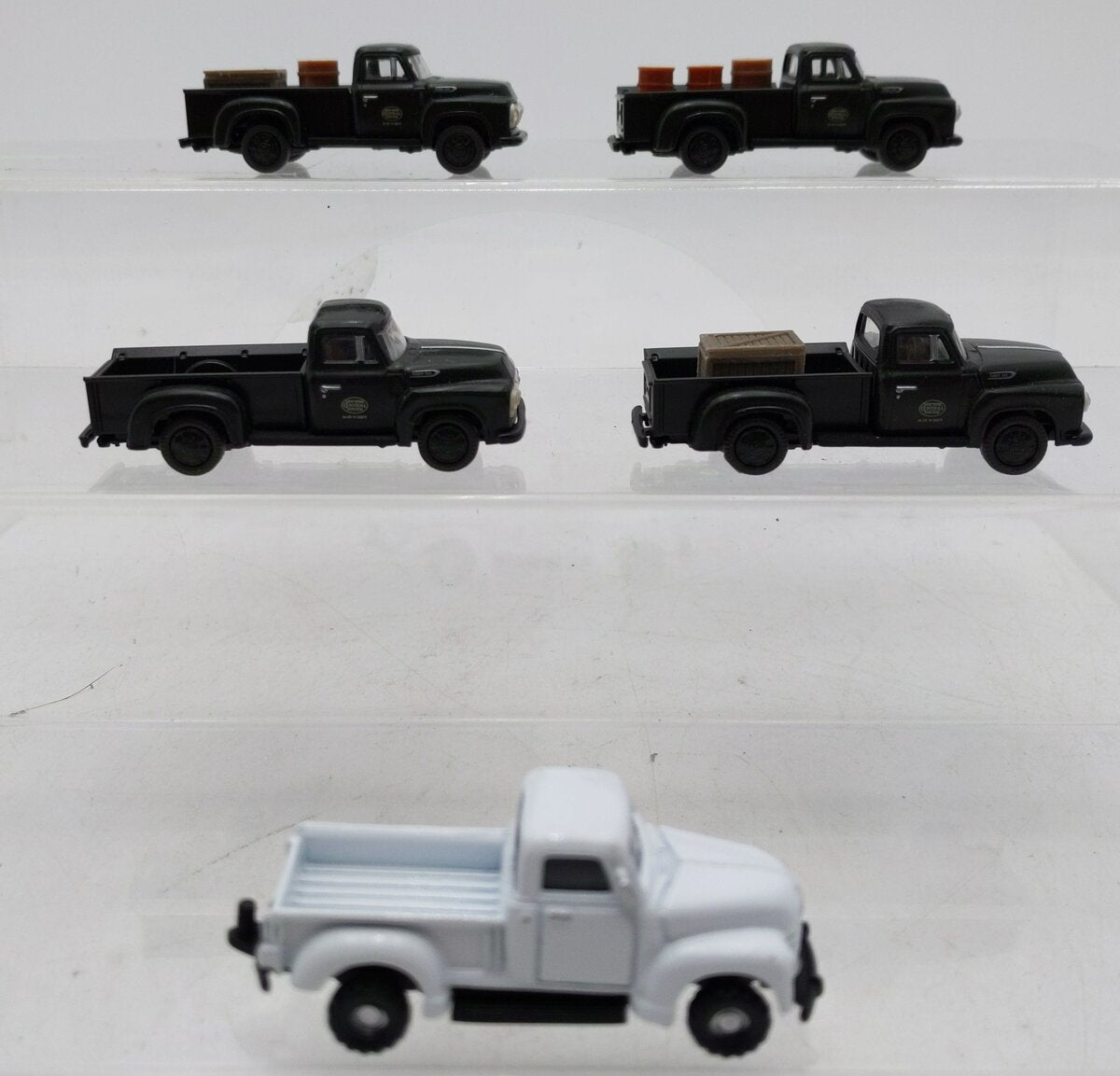 Classic Metal Works Assorted HO Scale Diecast Trucks [5] EX