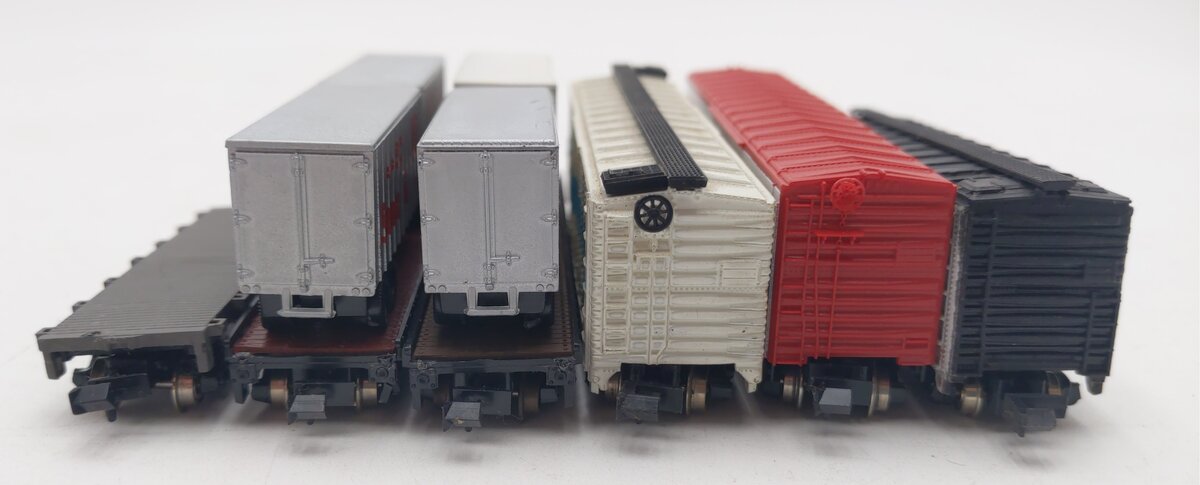 Bachmann, Trix, & Others Assorted N Scale Freight Cars [6] VG