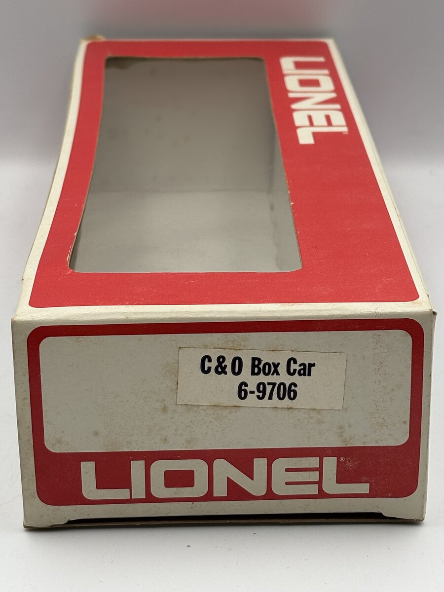 Lionel 6-9706 O Gauge Chesapeake and Ohio Boxcar EX/Box