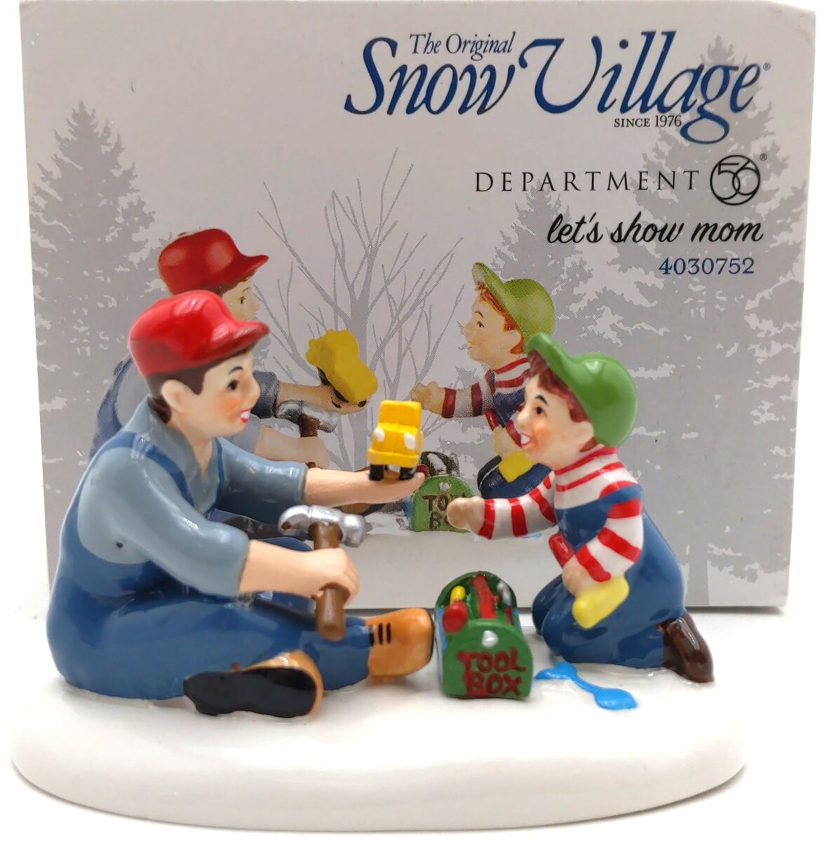 Dept 56 4030752 Snow Village "Let's Show Mom" NIB