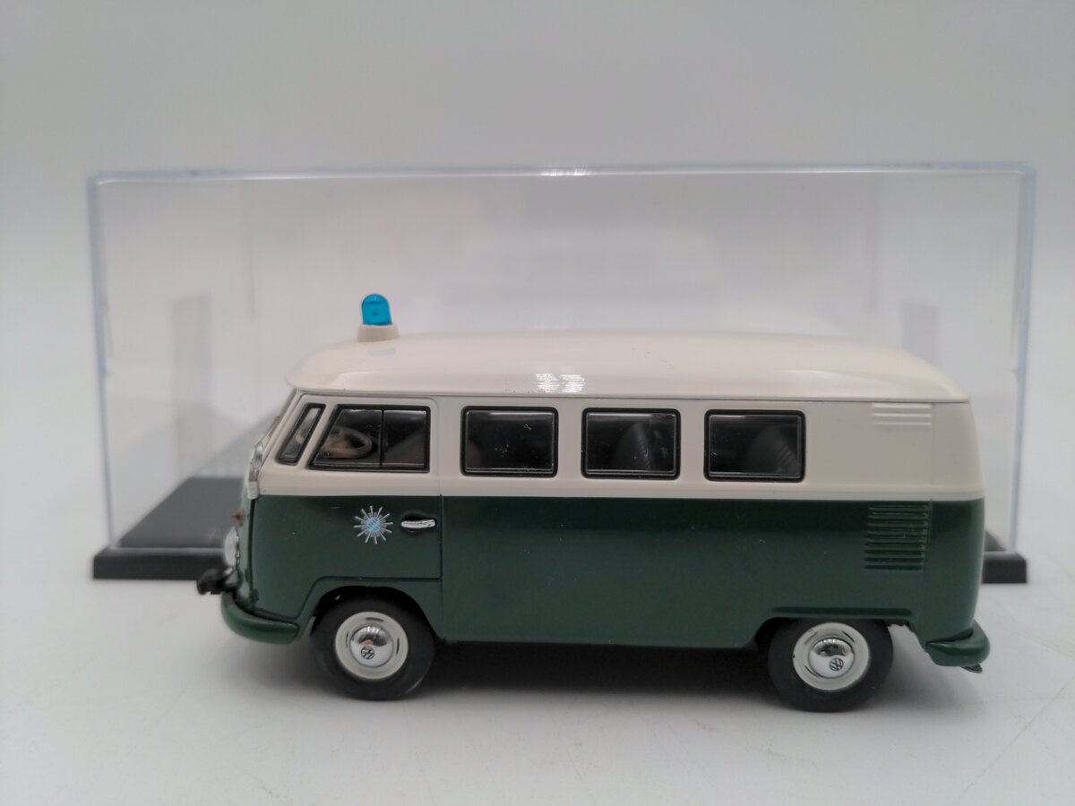 Premium ClassiXXs 1/43 VW T1 Bus Polizei VG/Box