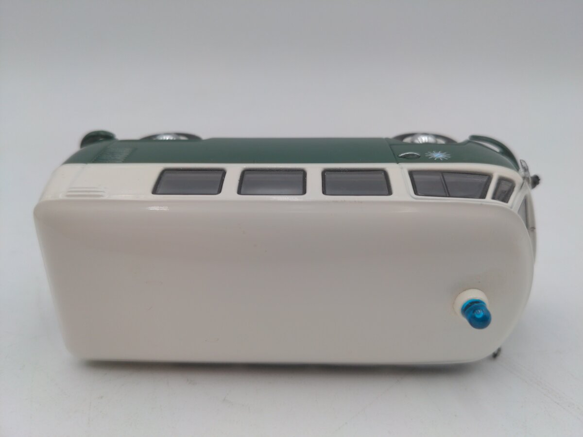 Premium ClassiXXs 1/43 VW T1 Bus Polizei VG/Box