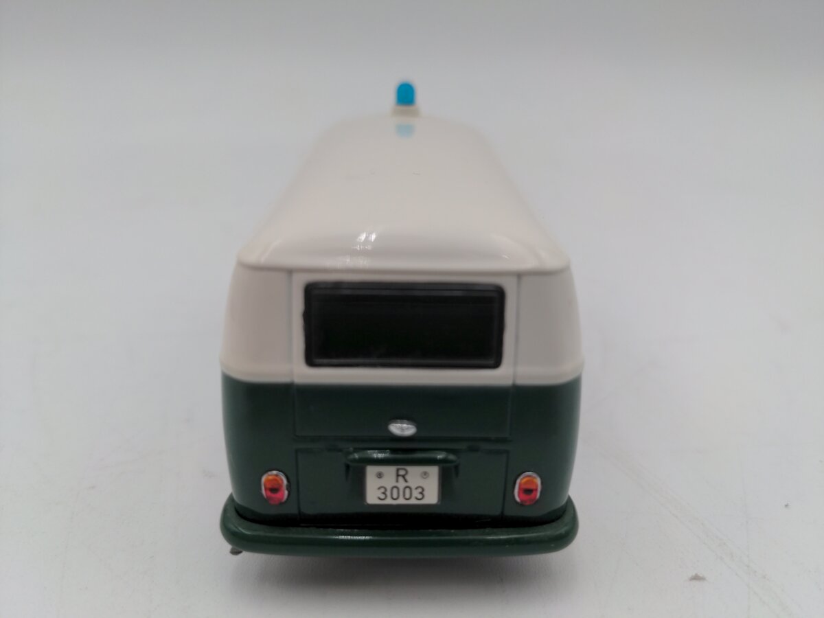 Premium ClassiXXs 1/43 VW T1 Bus Polizei VG/Box