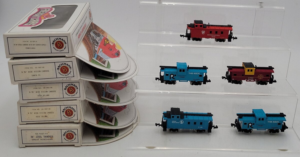 Bachmann Assorted N Scale Caboose Cars #760720,17067,999628,17067,X-106 [5] EX/Box