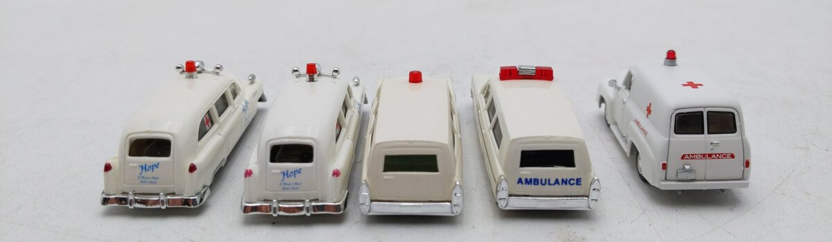 Busch & Other Assorted HO Scale Ambulance Cars [5] LN