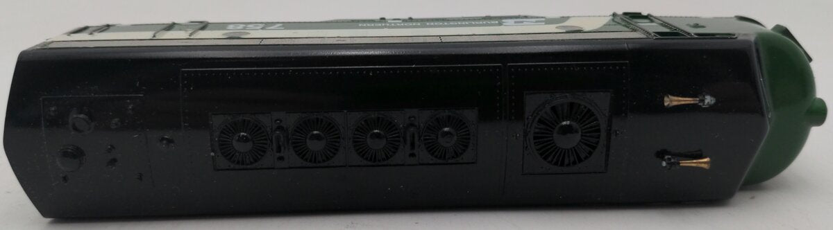 MRC CB112 HO Scale Burlington Northern F7A Diesel Locomotive #758 EX/Box