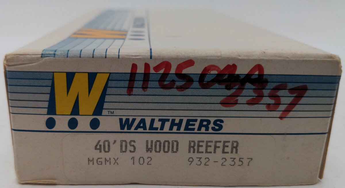 Walthers 932-2357 HO MGMX 103 40' DS Wood Reefer Kit NIB