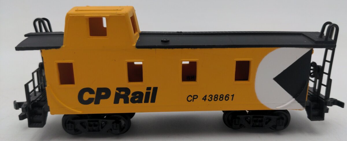 Bachmann HO Scale CP Rail Caboose #438861 VG