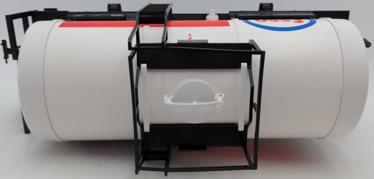 LGB 4040E G Scale Esso Short Single Dome Tank Car EX/Box