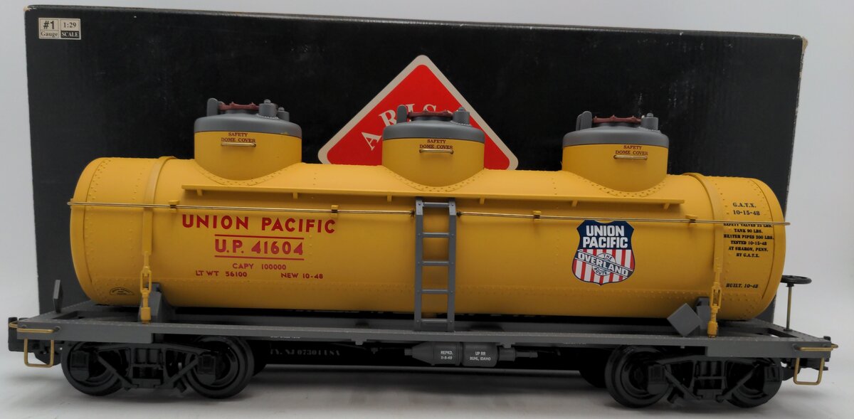 Aristo-Craft 41604 Union Pacific Triple Dome Tank Car EX/Box
