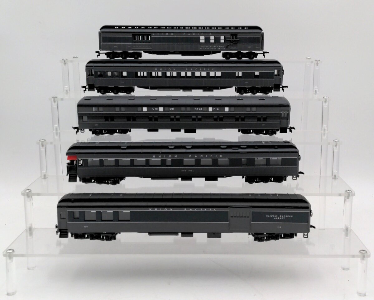 Rivarossi HO Scale Assorted Union Pacific Passenger Cars [5] EX
