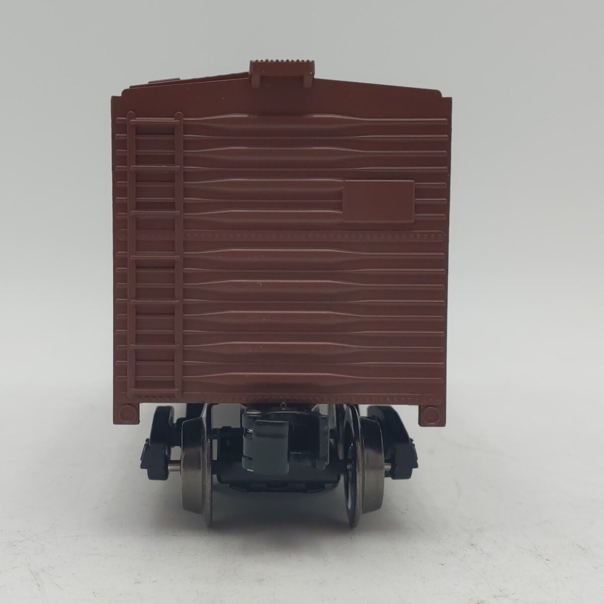 Menards 279-3168 O Gauge Southern Boxcar #4147 EX/Box