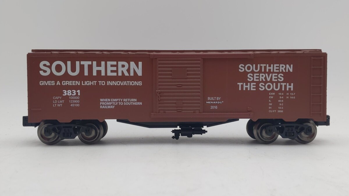 Menards 279-3168 O Gauge Southern Boxcar #3831 LN/Box
