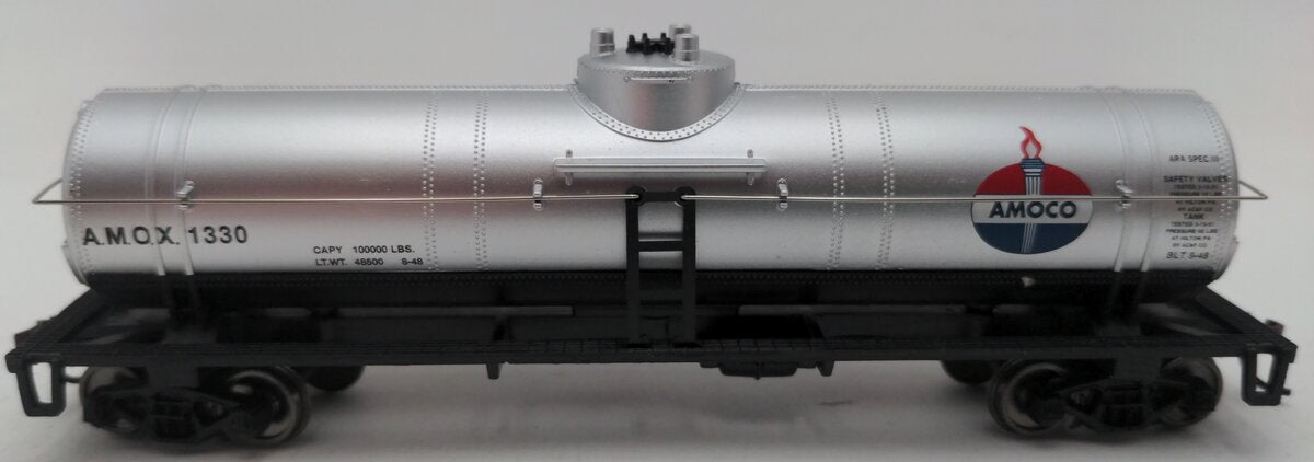 Walthers 931-1613 HO Scale Amoco Oil 40' Tank Car #1330 EX/Box