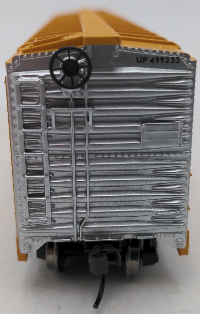 Walthers 931-1672 HO Union Pacific 50' Plug-Door Boxcar #499233 - Ready To Run EX/Box
