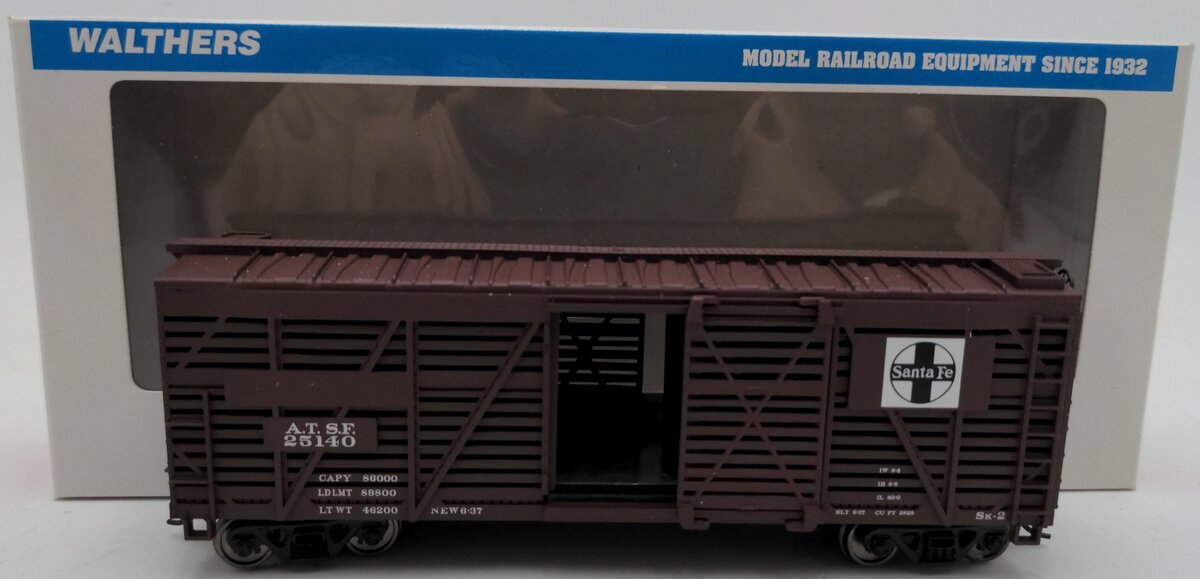 Walthers 931-1681 HO Atchison, Topeka & Santa Fe 40' Stock Car - Ready to Run EX/Box