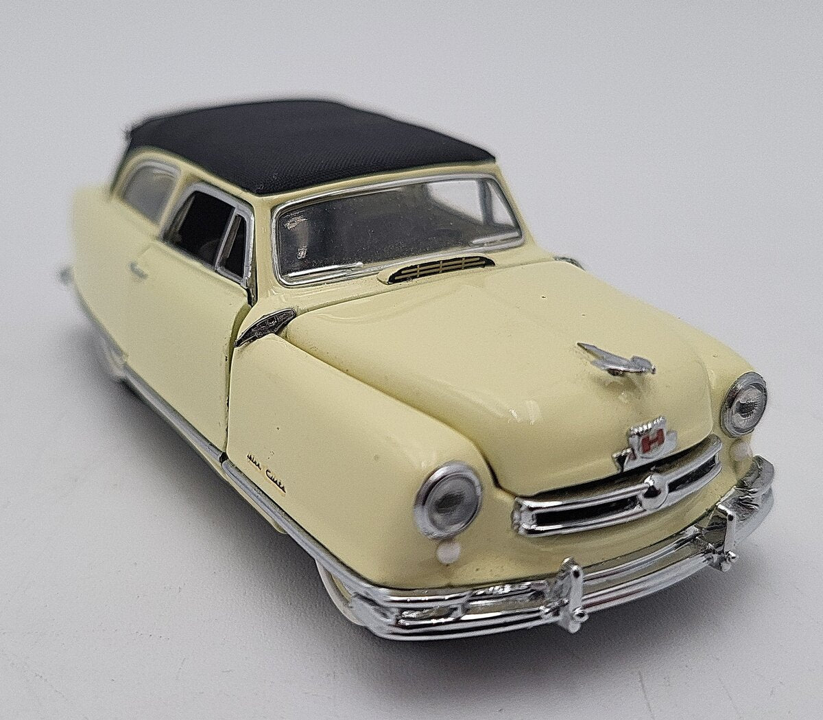 Franklin Mint B11UK14 1:43 1950 Nash Rambler Convertible EX