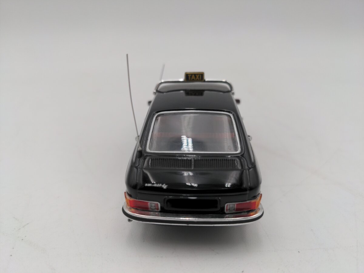 Minichamps 1/43 VW 411 Variant VG