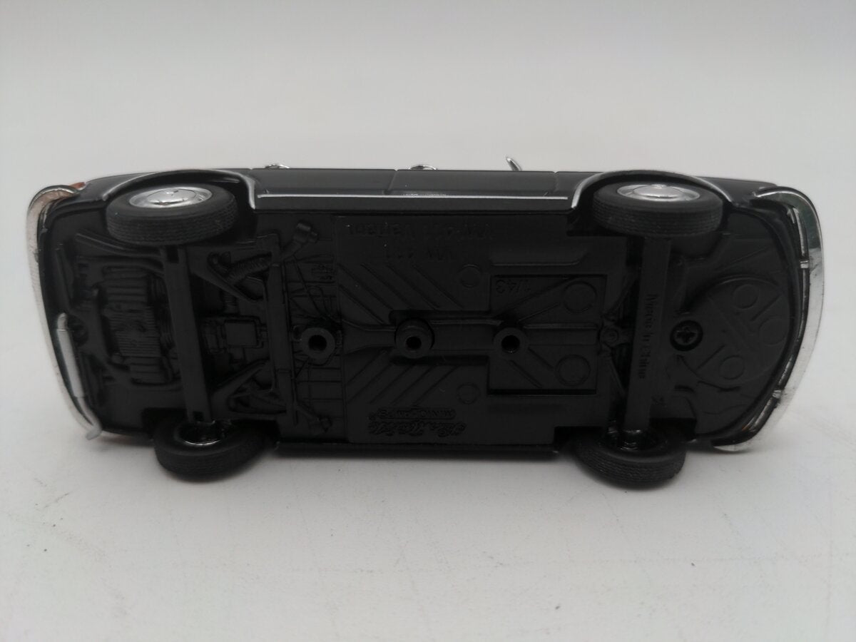 Minichamps 1/43 VW 411 Variant VG