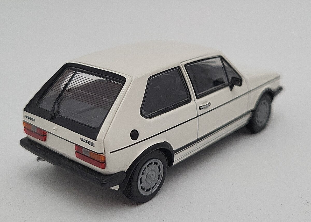 Minichamps 1:43 940 055171 VW Golf Mk1 GTI 1980 - White EX