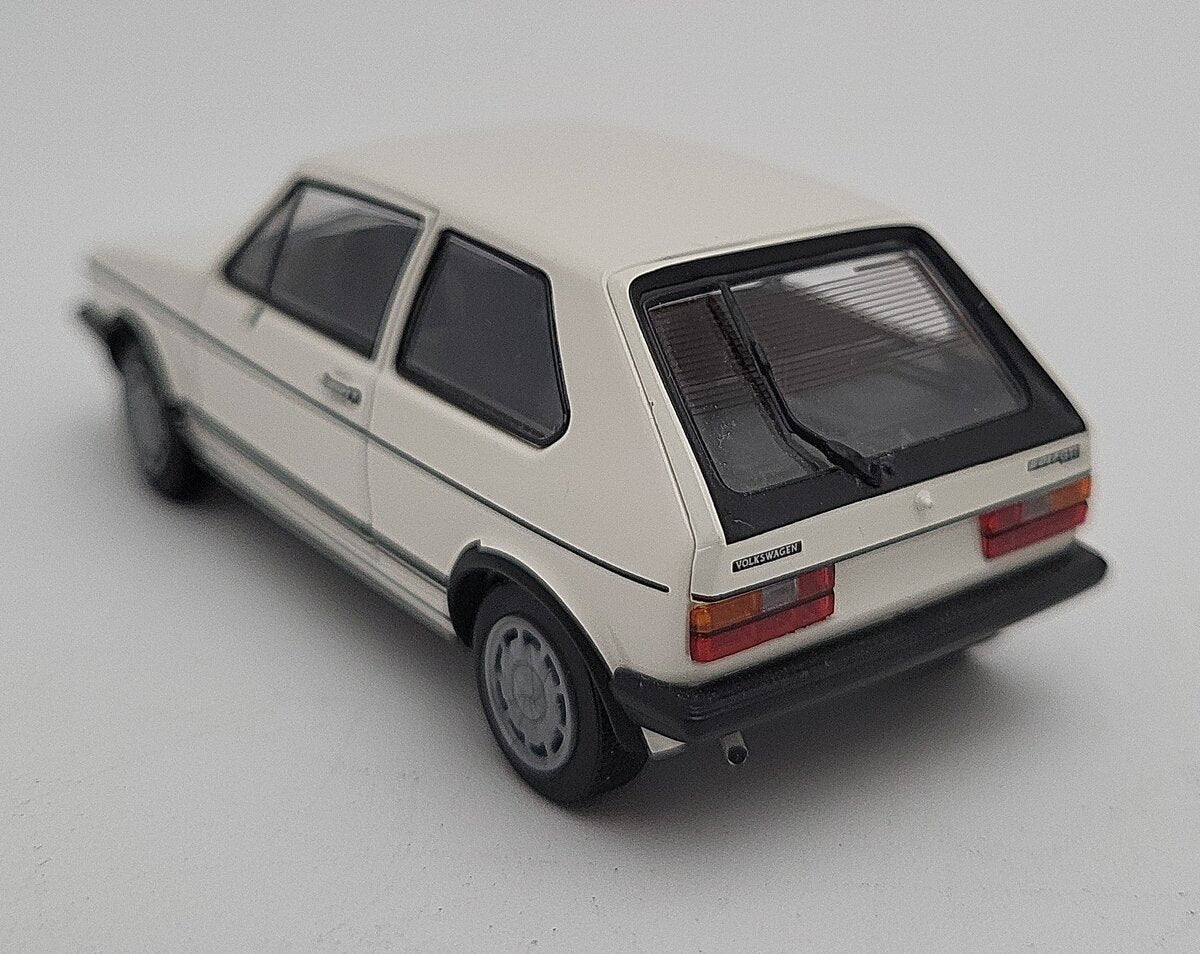 Minichamps 1:43 940 055171 VW Golf Mk1 GTI 1980 - White EX