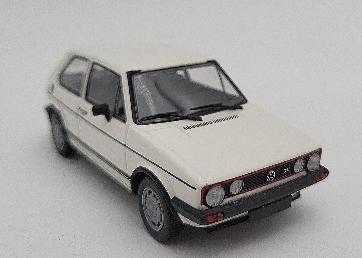 Minichamps 1:43 940 055171 VW Golf Mk1 GTI 1980 - White EX