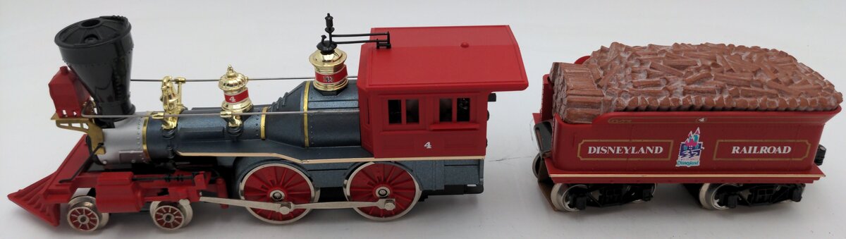 Lionel 6-18008 Disneyland 4-4-0 Steam Locomotive & Tender #4 w/Display Case EX/Box