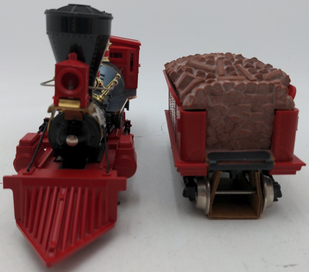 Lionel 6-18008 Disneyland 4-4-0 Steam Locomotive & Tender #4 w/Display Case EX/Box