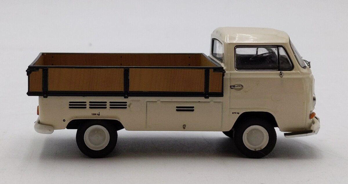 Schuco 1:43 Scale Volkswagen VW T2a Truck Alloy Car Model EX/Box